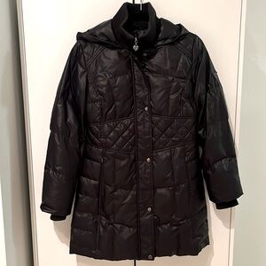 Women’s Guess Quilted Black Down Filled Hood Jacket size small